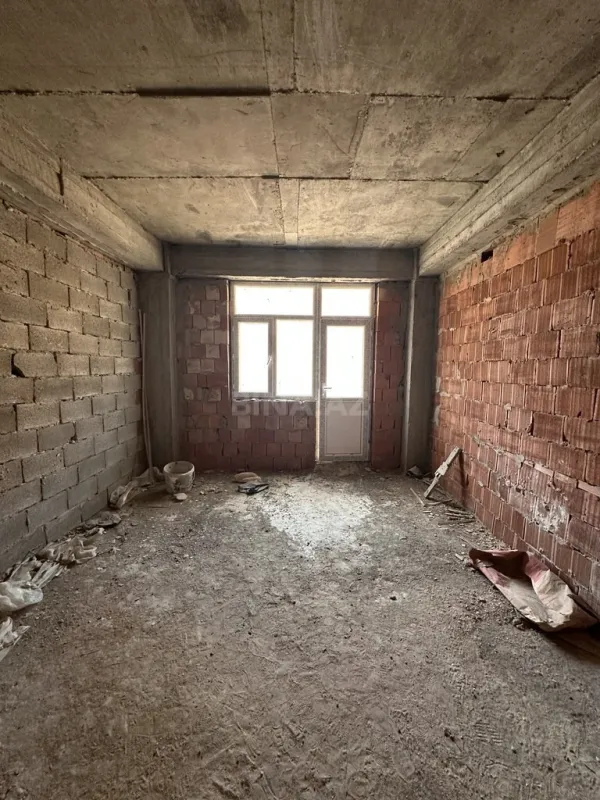 Satılır 1 otaqlı mənzil 44 m²