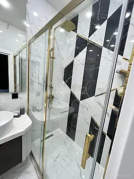 Kirayə verilir 4 otaqlı mənzil 180 m²