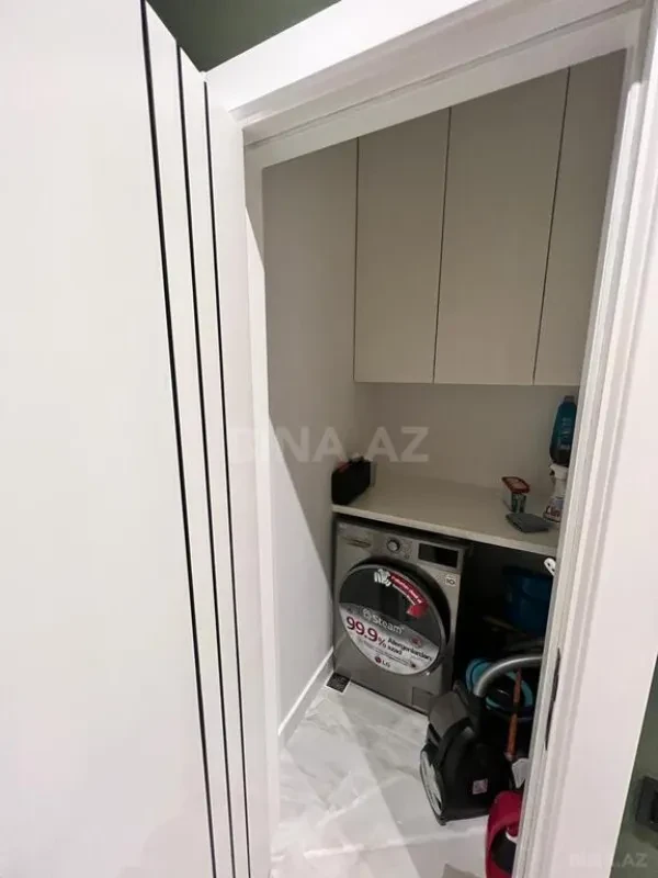 Kirayə verilir 4 otaqlı mənzil 180 m²