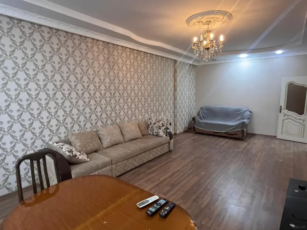 Kirayə verilir 3 otaqlı mənzil 135 m²