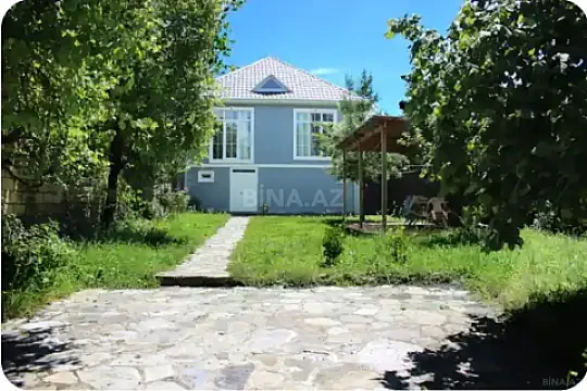 Kirayə verilir 4 otaqlı həyət evi 150 m² — Qəbələ 4 otaq 150.00 m²