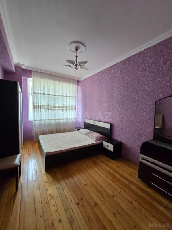Satılır 2 otaqlı mənzil 96 m²