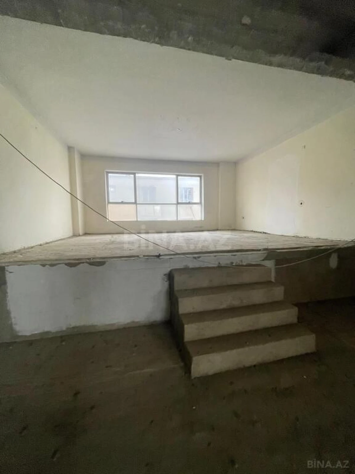 Satılır obyekt 170 m²