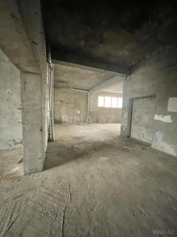 Satılır obyekt 170 m²