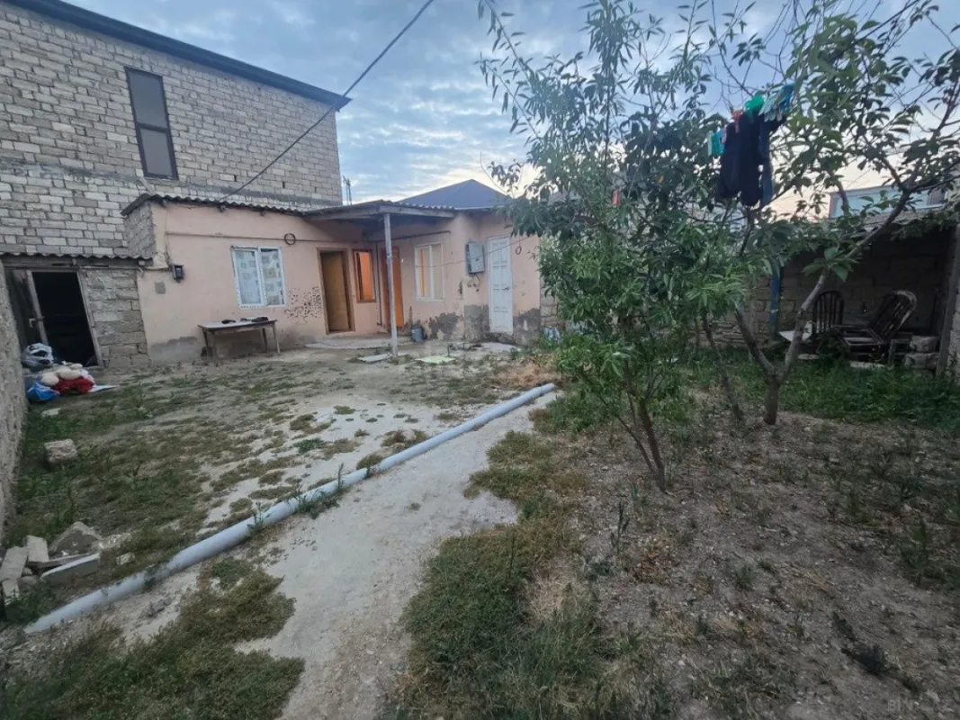 Satılır 2 otaqlı həyət evi 60 m²