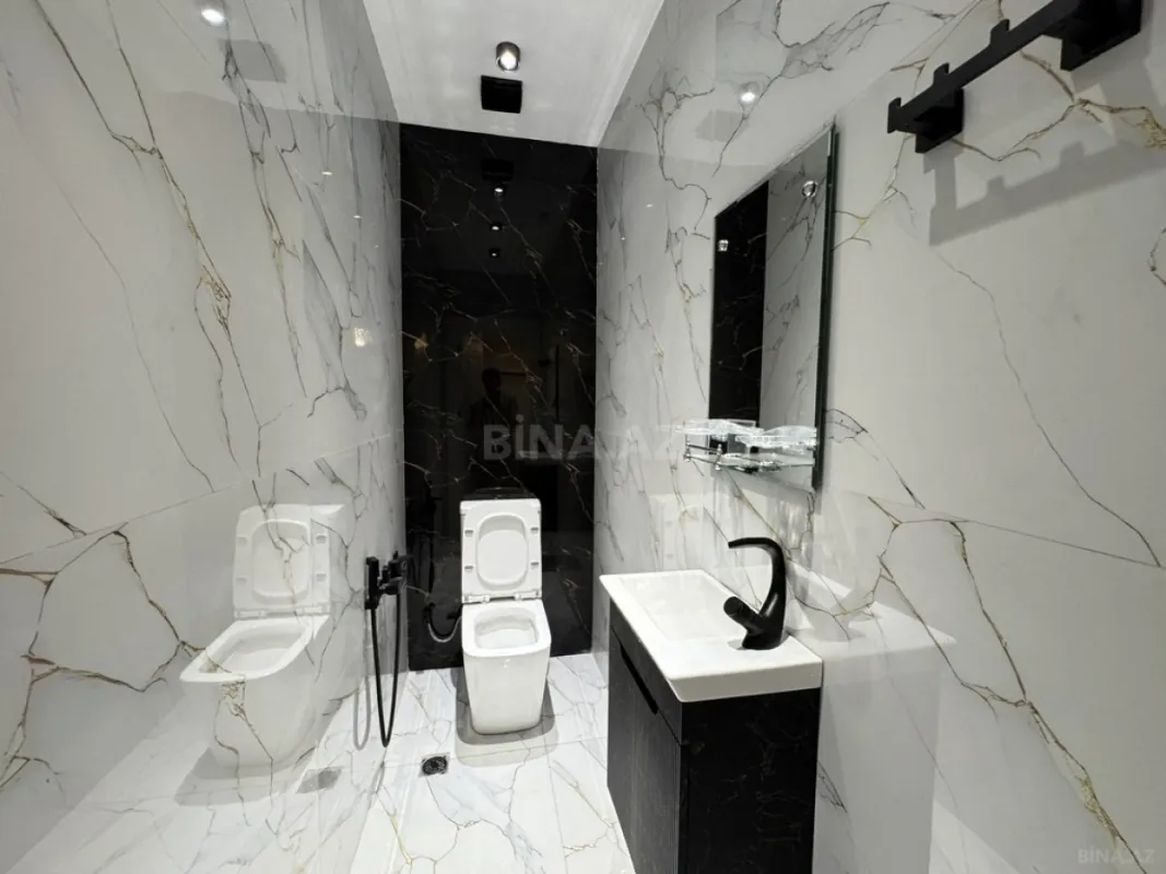 Satılır 3 otaqlı mənzil 138.4 m²