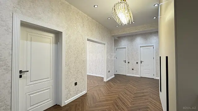 Satılır 3 otaqlı mənzil 138.4 m² — Bakı 3 otaq 138.40 m²