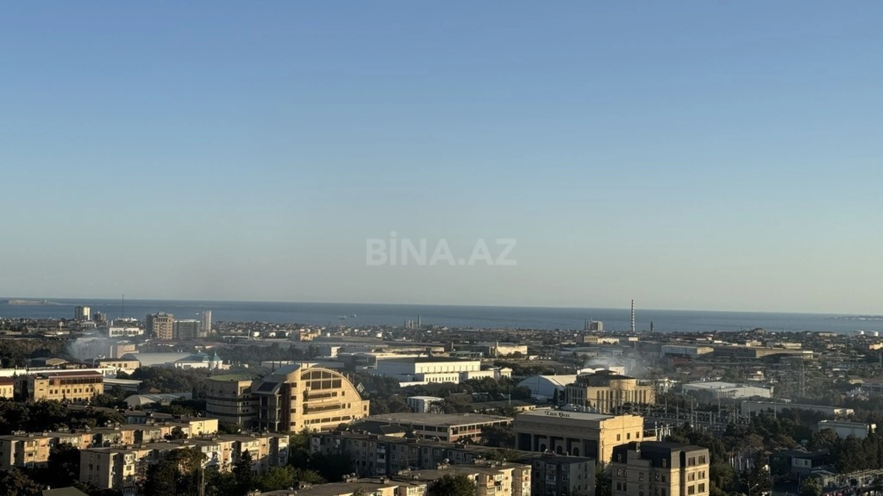 Satılır 3 otaqlı mənzil 138.4 m²