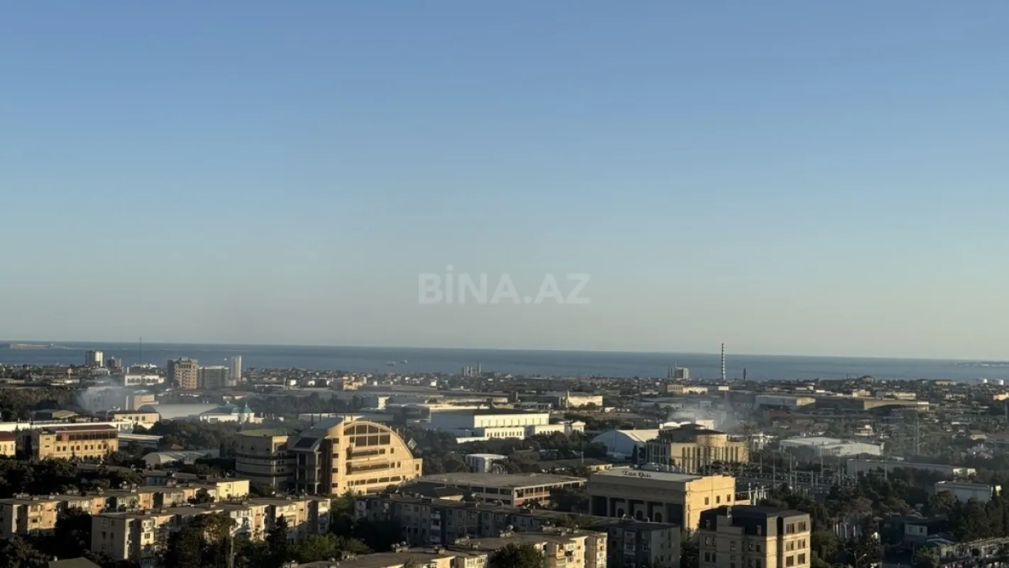 Satılır 3 otaqlı mənzil 138.4 m²