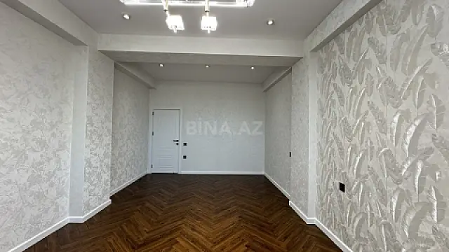 Satılır 3 otaqlı mənzil 138.4 m²