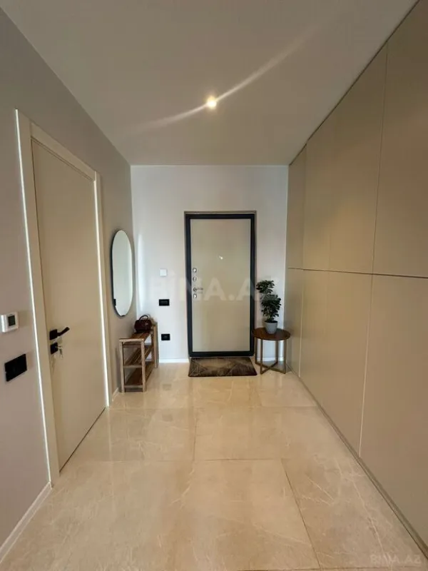 Satılır 2 otaqlı mənzil 97.8 m²