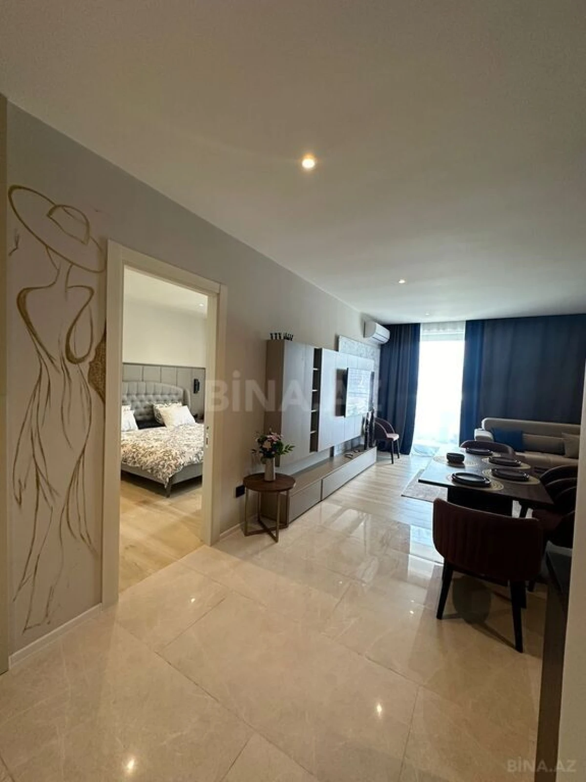 Satılır 2 otaqlı mənzil 97.8 m²