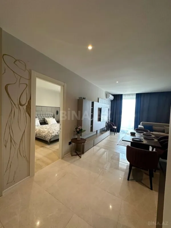 Satılır 2 otaqlı mənzil 97.8 m²