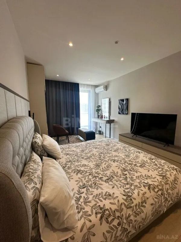 Satılır 2 otaqlı mənzil 97.8 m²