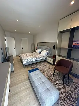 Satılır 2 otaqlı mənzil 97.8 m²