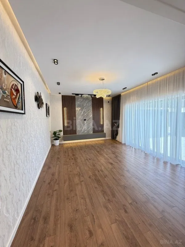 Satılır 4 otaqlı həyət evi 180 m²
