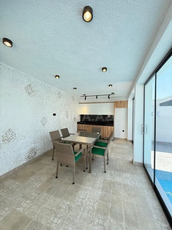 Satılır 4 otaqlı həyət evi 180 m²