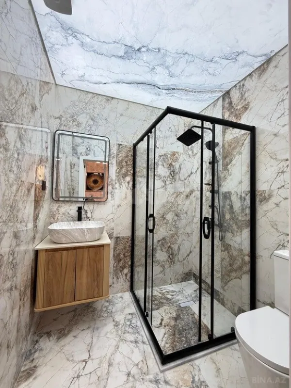 Satılır 4 otaqlı həyət evi 180 m²