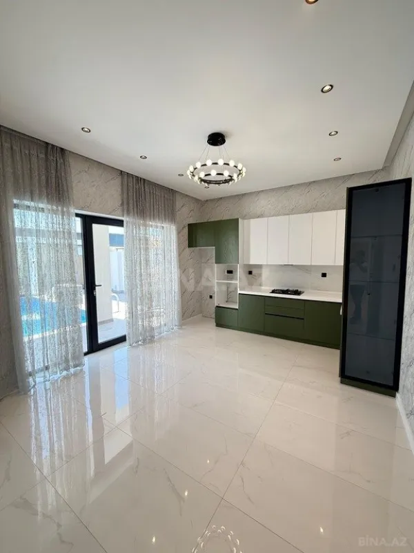 Satılır 4 otaqlı həyət evi 180 m²