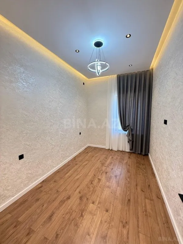 Satılır 4 otaqlı həyət evi 180 m²