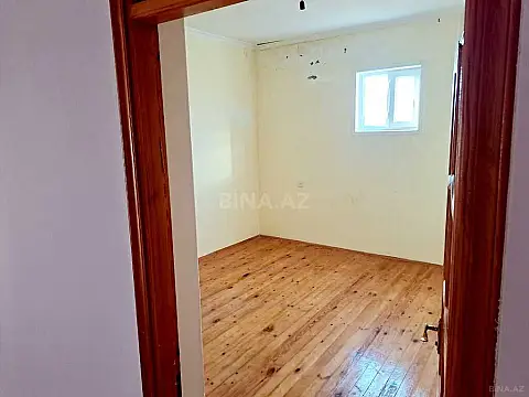 Satılır 7 otaqlı həyət evi 370 m²