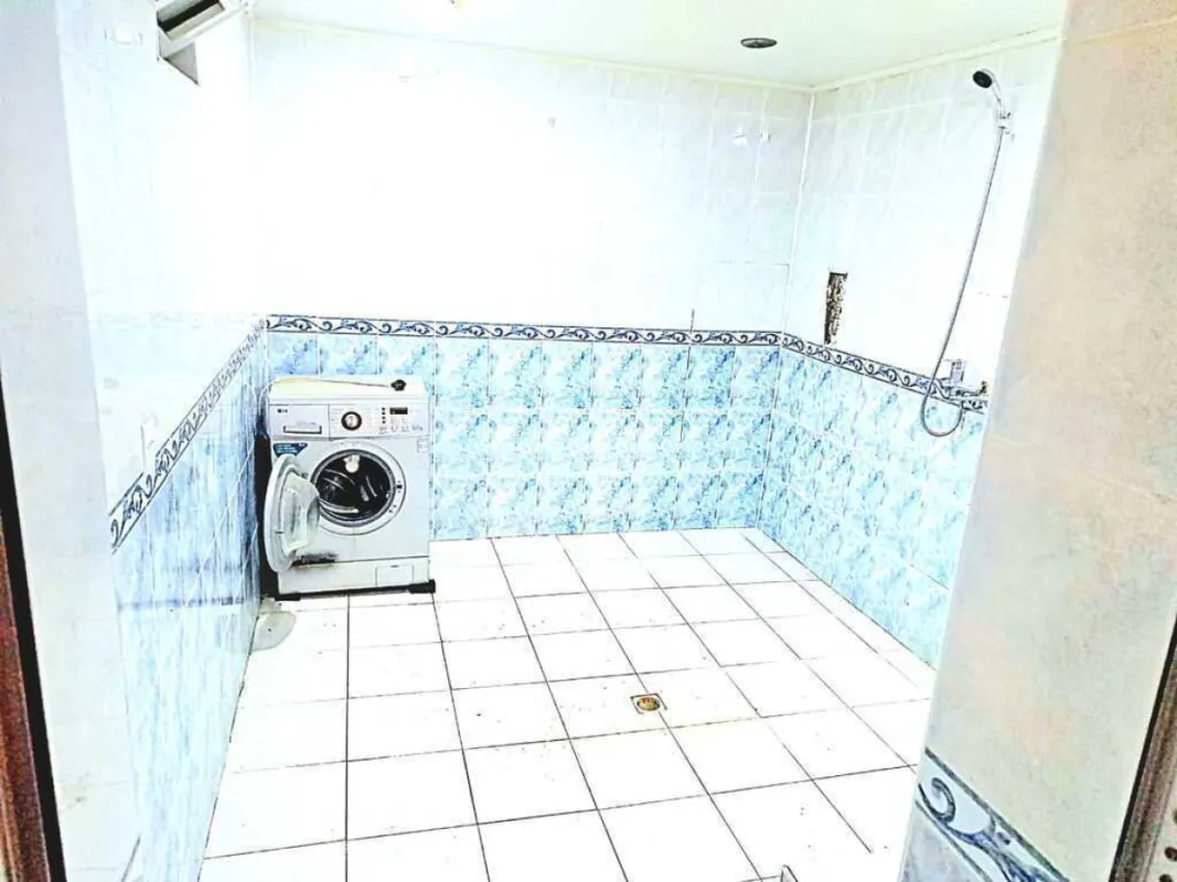 Satılır 7 otaqlı həyət evi 370 m²