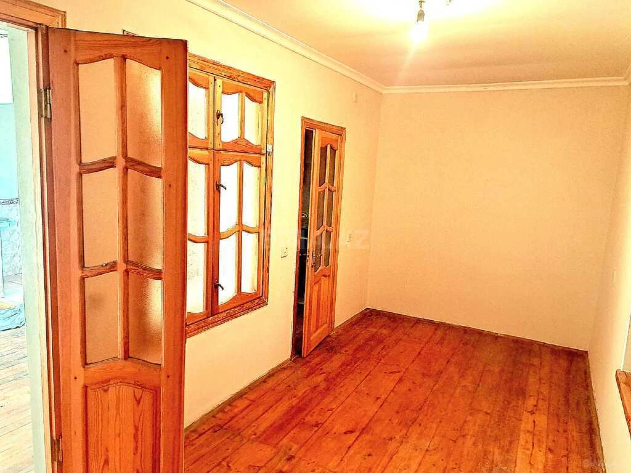 Satılır 7 otaqlı həyət evi 370 m²