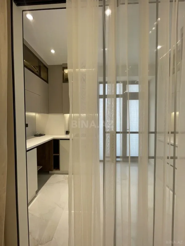 Satılır 3 otaqlı mənzil 103 m²
