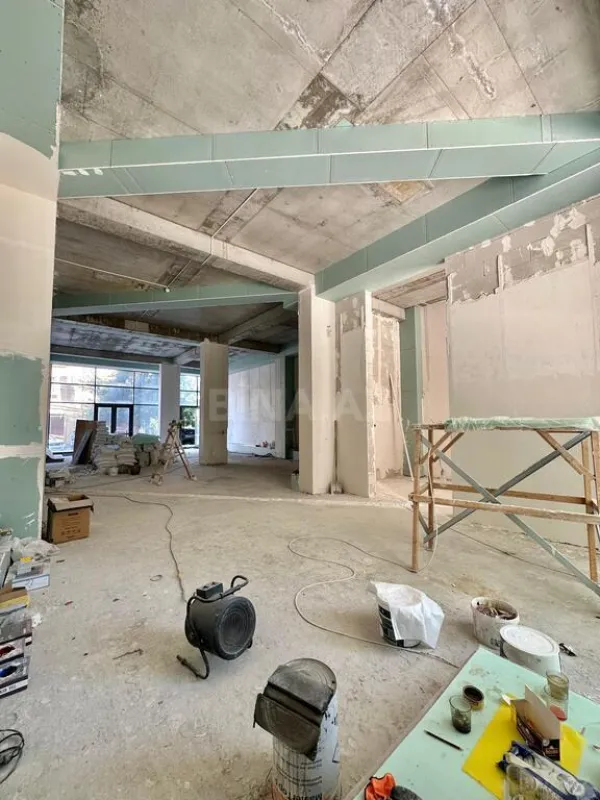 Kirayə verilir obyekt 110 m²