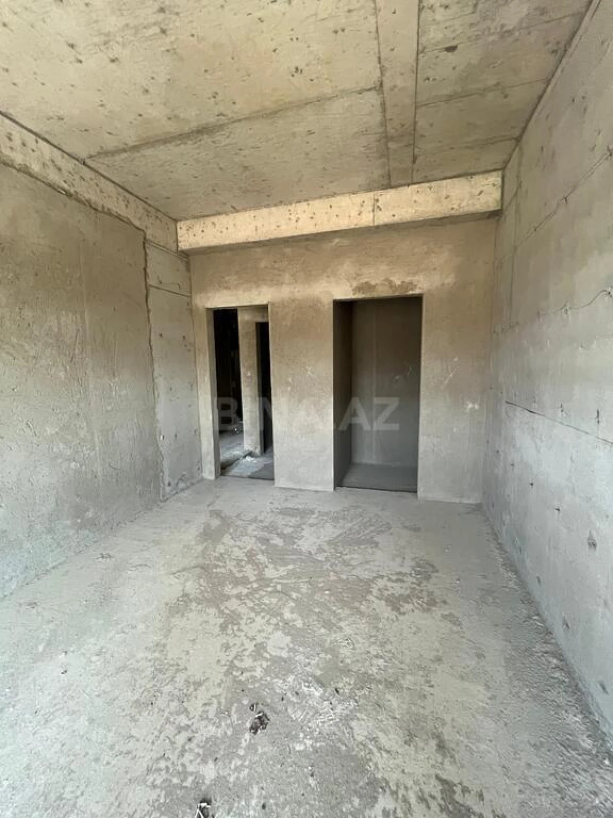 Satılır 2 otaqlı mənzil 70 m²