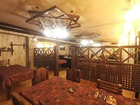 Satılır obyekt 300 m²