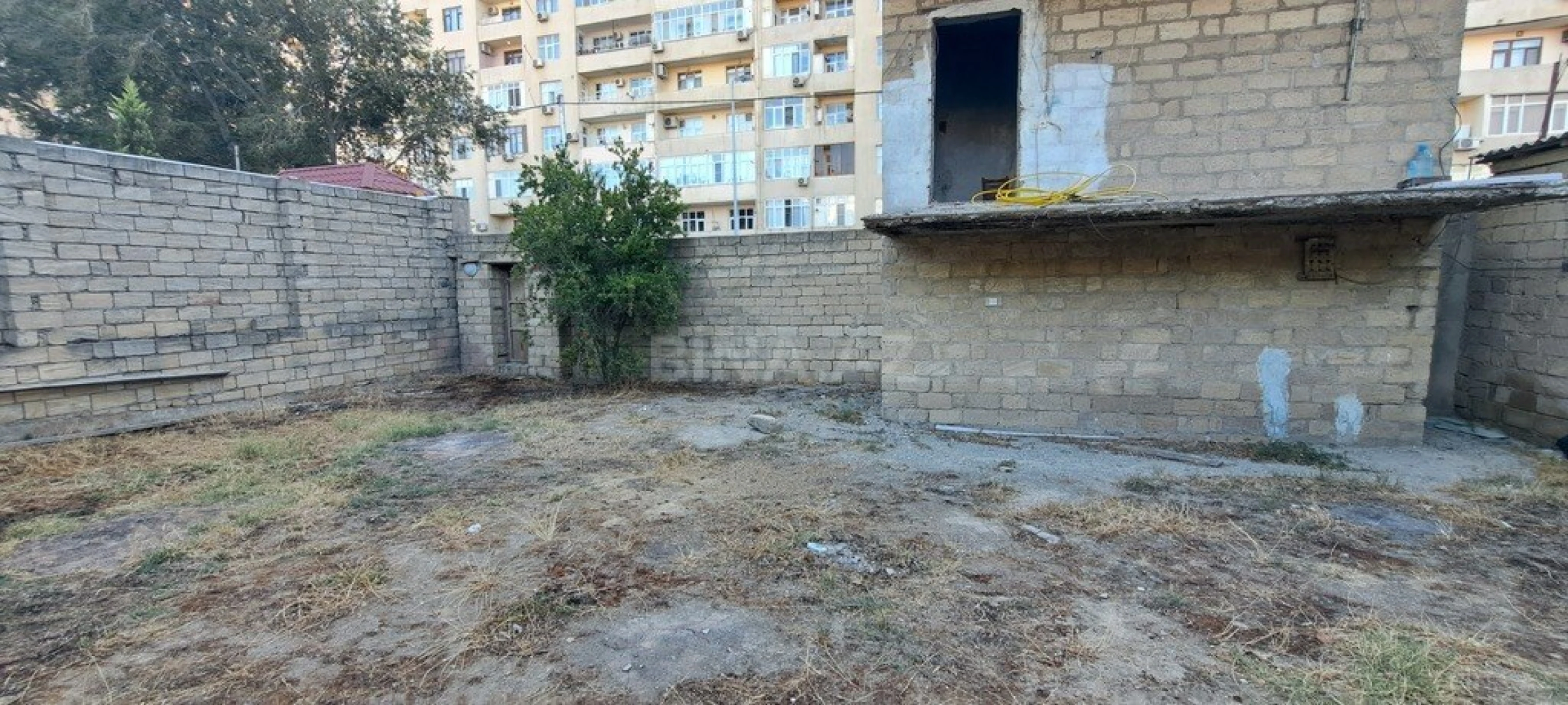 Satılır torpaq sahəsi 5 m²