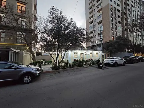 Satılır obyekt 500 m² — Bakı 500.00 m²