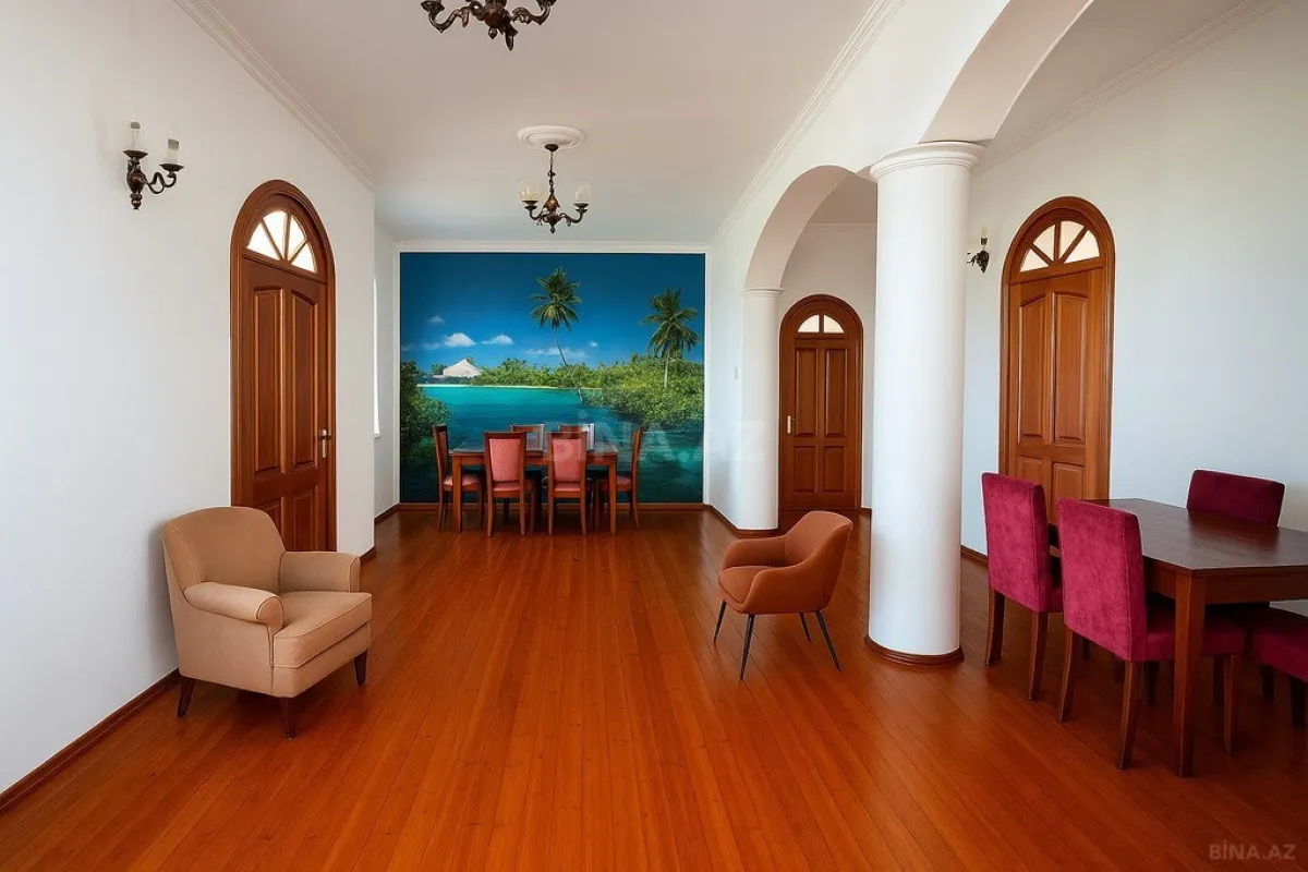 Satılır 6 otaqlı həyət evi 216 m²