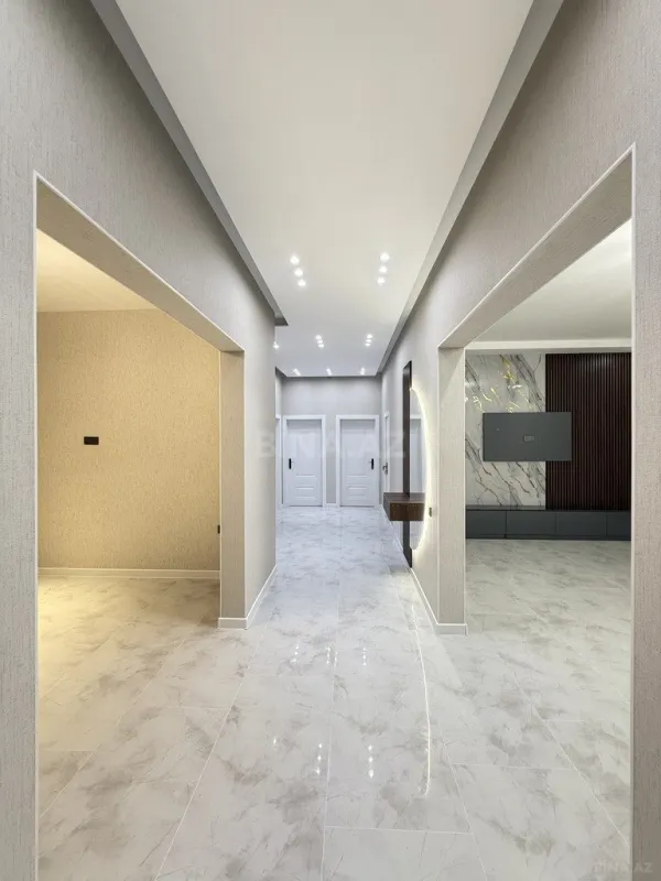 Satılır 4 otaqlı həyət evi 165 m²