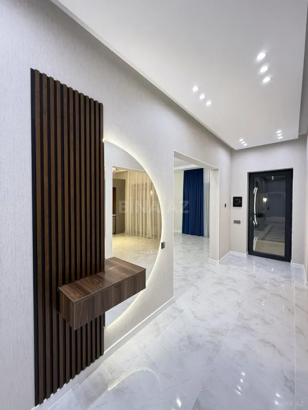 Satılır 4 otaqlı həyət evi 165 m²