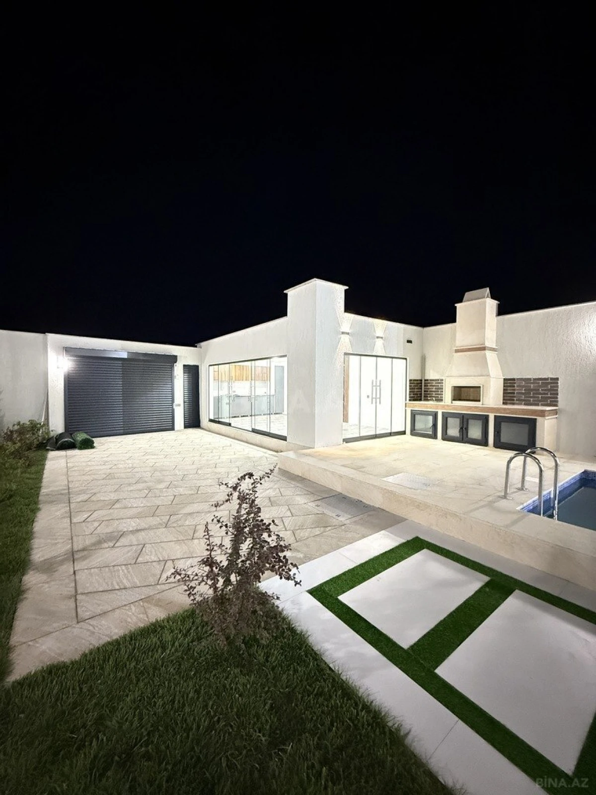 Satılır 4 otaqlı həyət evi 165 m²