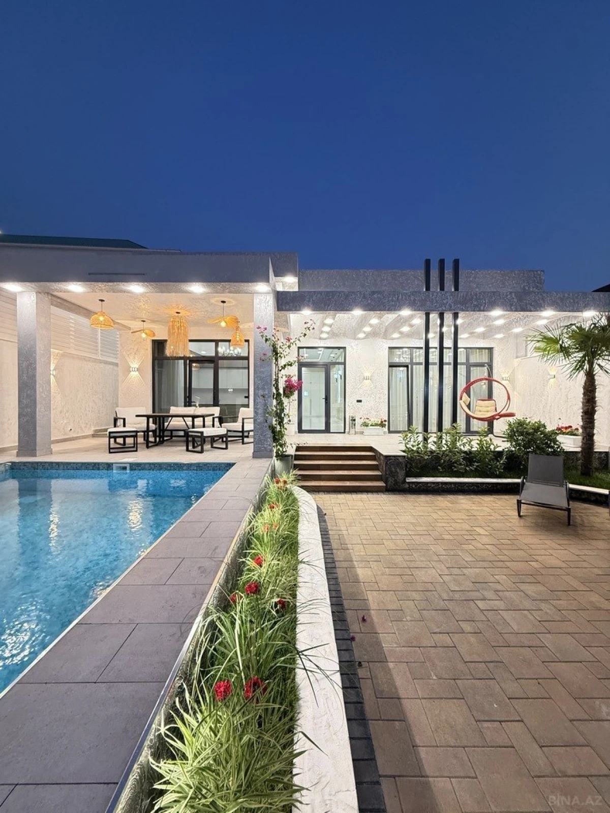 Satılır 4 otaqlı həyət evi 155 m²