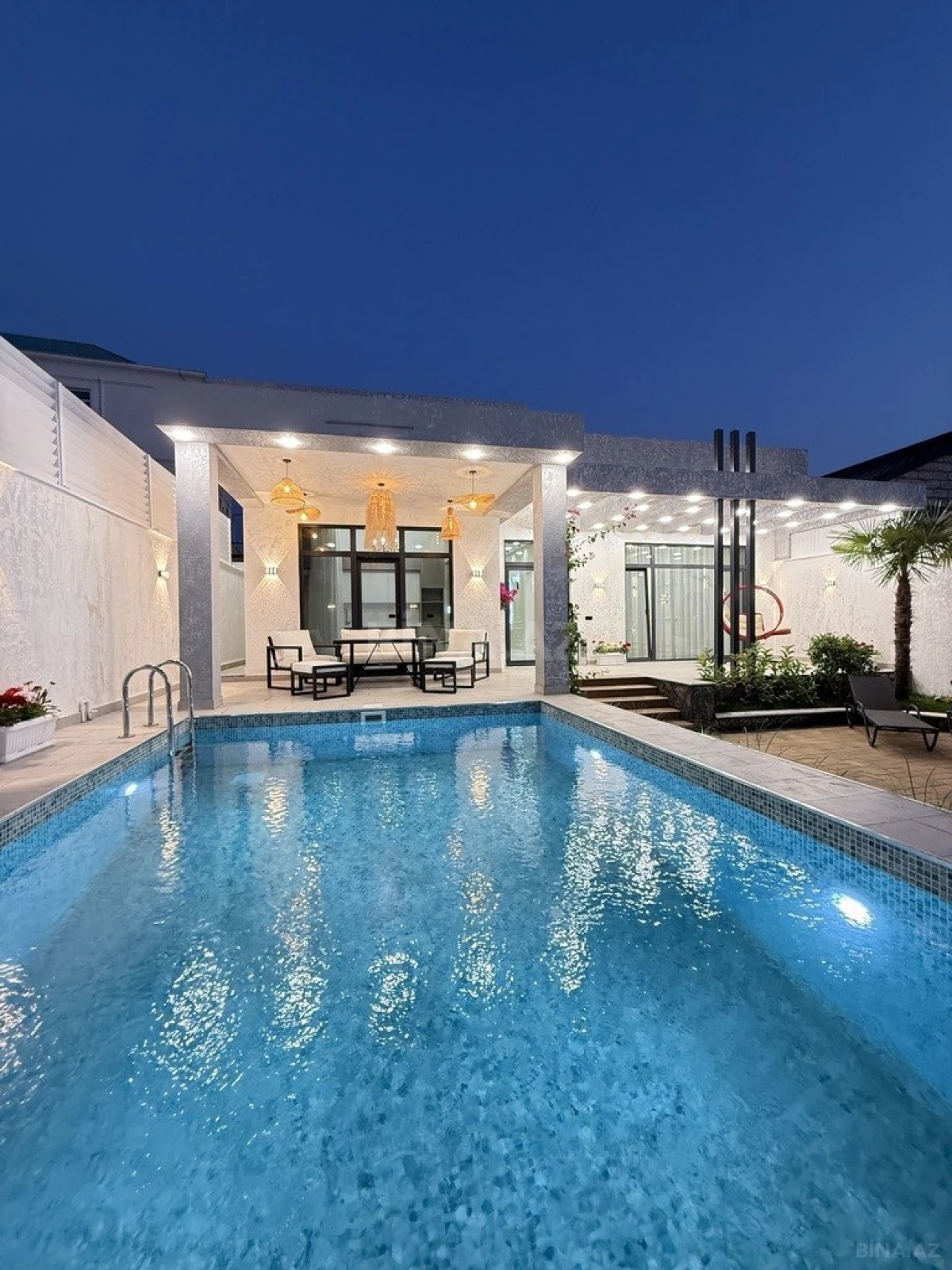 Satılır 4 otaqlı həyət evi 155 m²