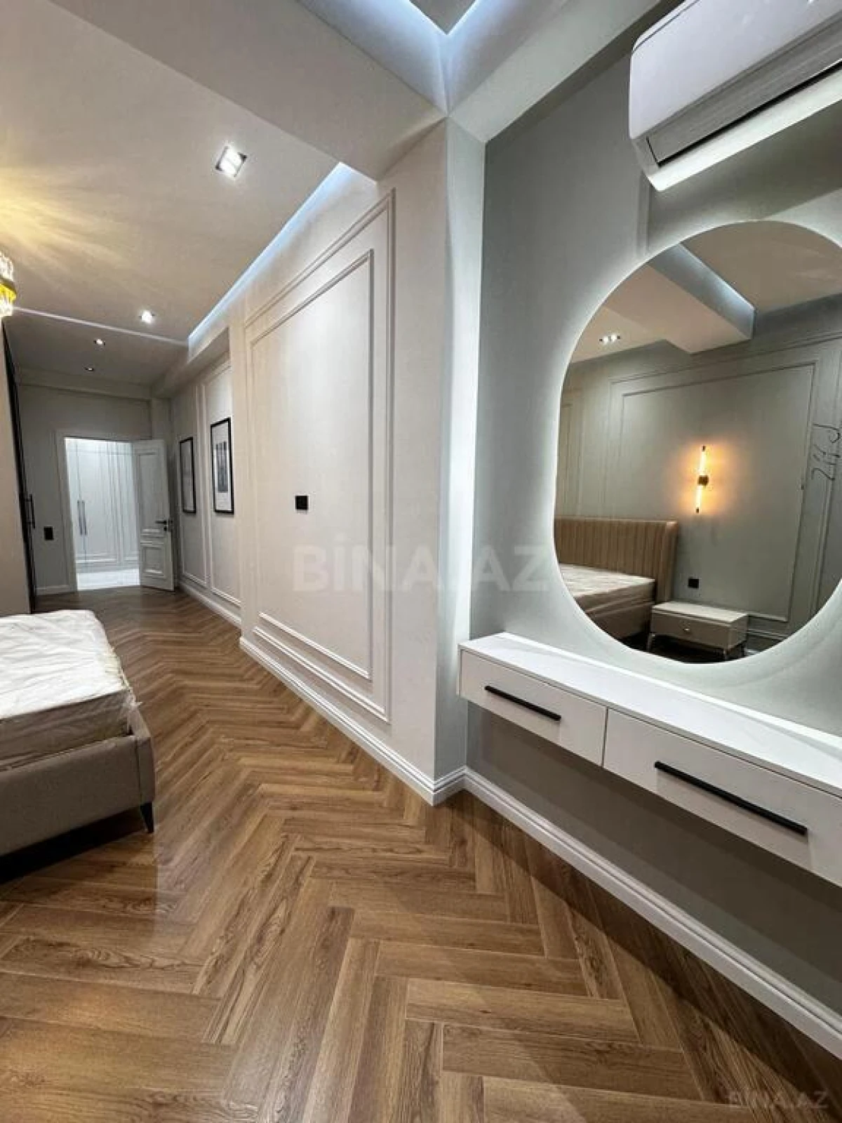 Kirayə verilir 2 otaqlı mənzil 75 m²