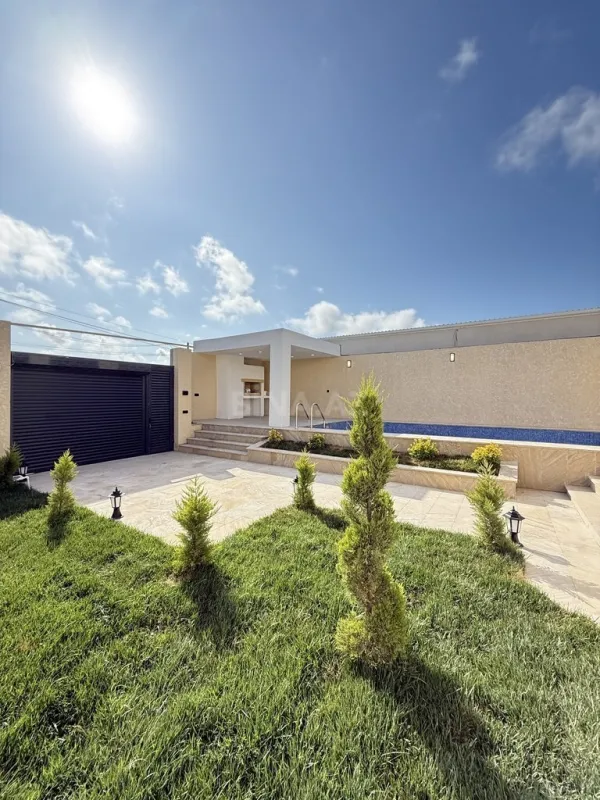 Satılır 4 otaqlı həyət evi 150 m²