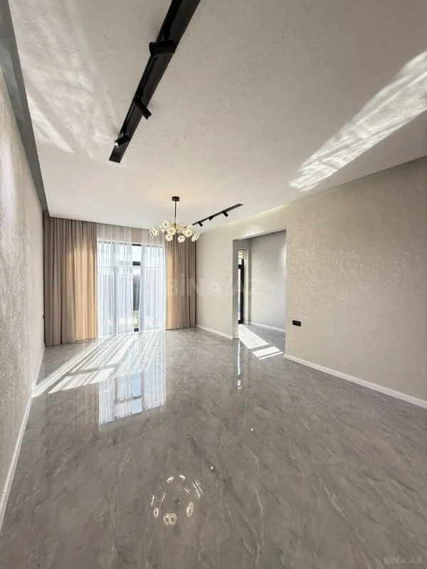 Satılır 4 otaqlı həyət evi 150 m²