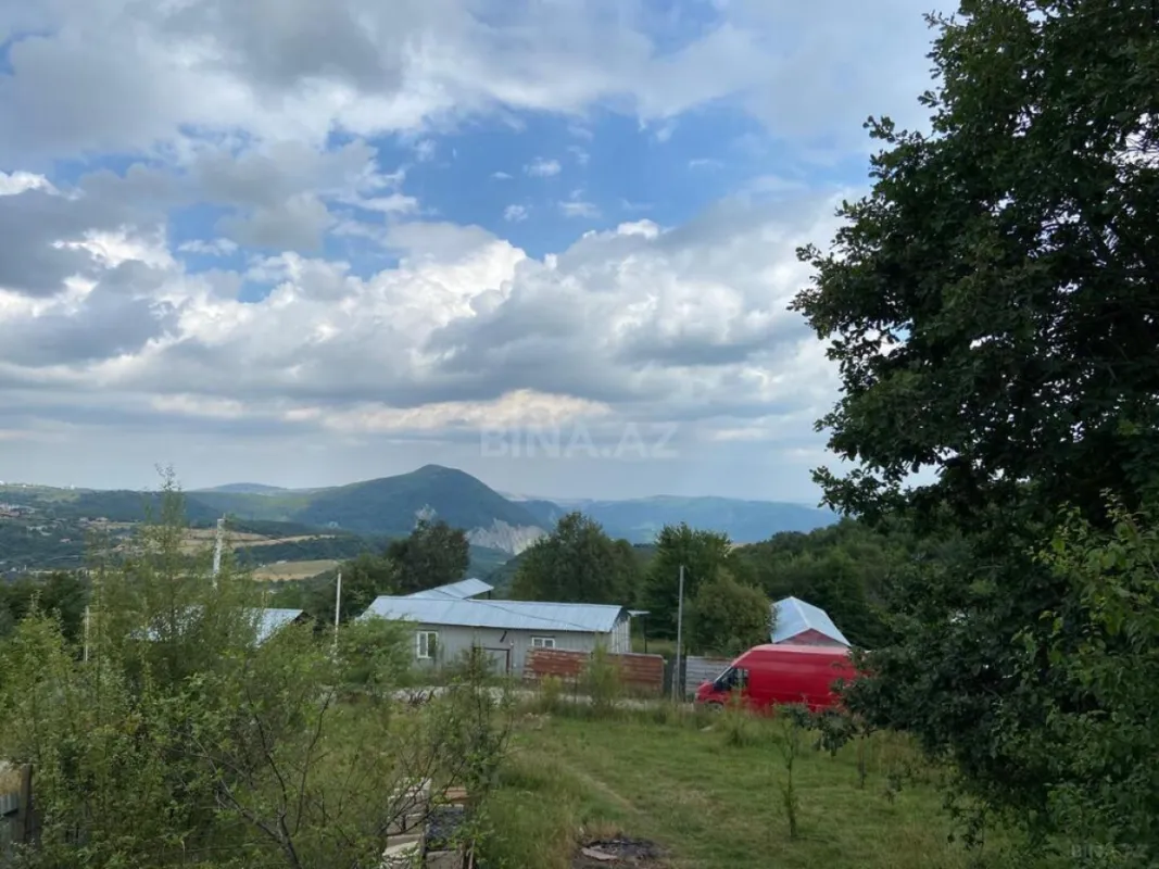 Satılır torpaq sahəsi 12 m²