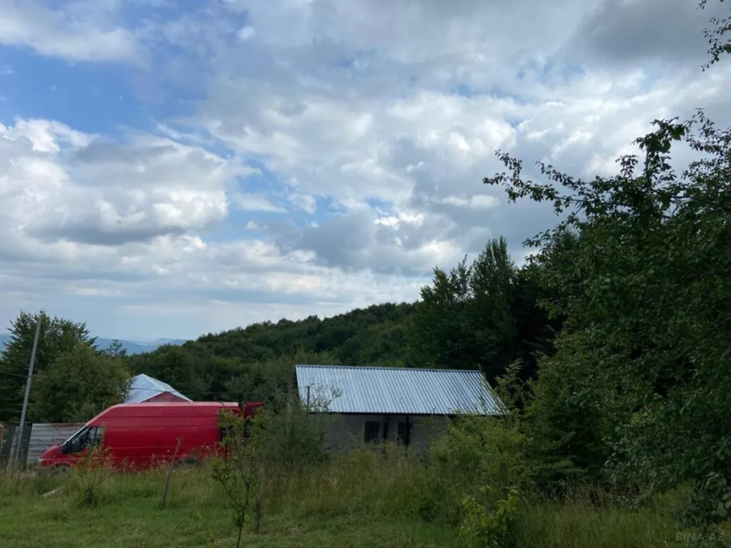 Satılır torpaq sahəsi 12 m²