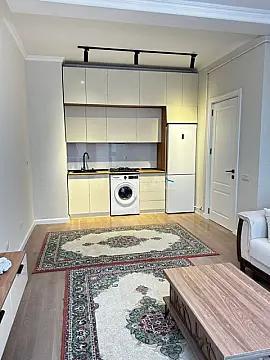 Kirayə verilir 2 otaqlı mənzil 55 m²