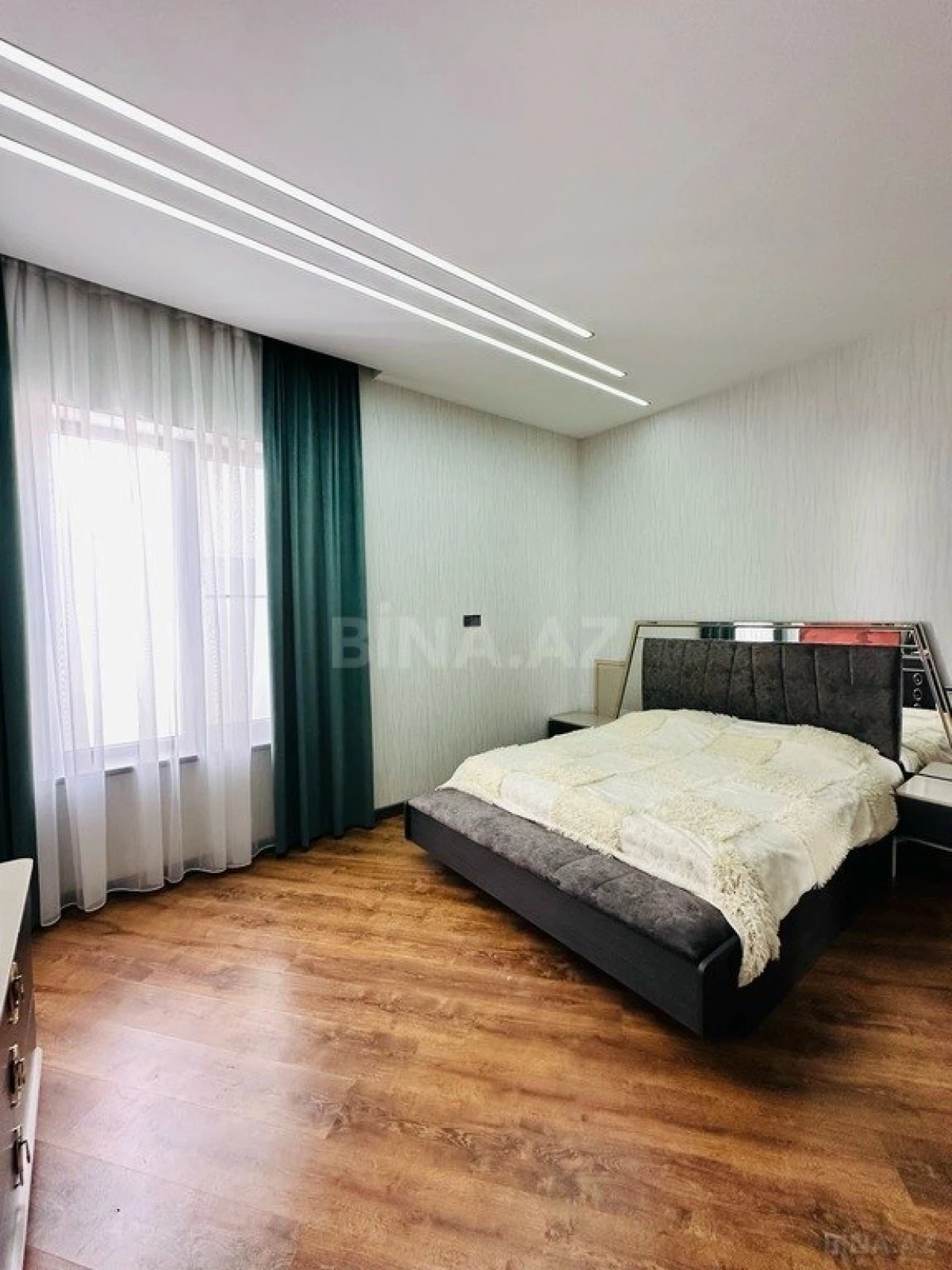 Kirayə verilir 4 otaqlı həyət evi 200 m²