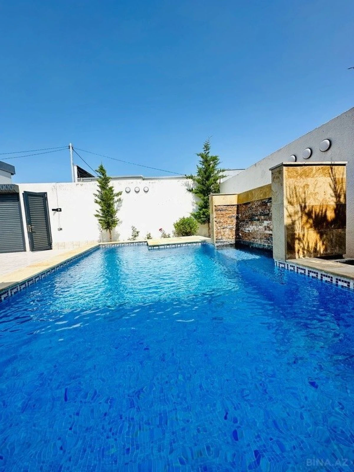 Kirayə verilir 4 otaqlı həyət evi 200 m²