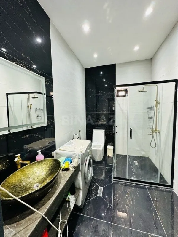 Kirayə verilir 4 otaqlı həyət evi 200 m²