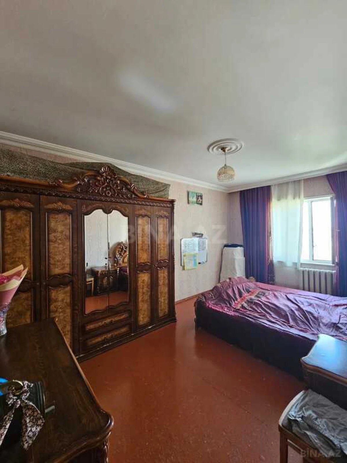 Satılır 4 otaqlı mənzil 105 m²