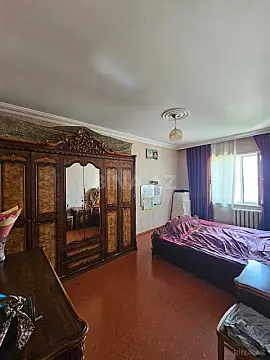 Satılır 4 otaqlı mənzil 105 m²